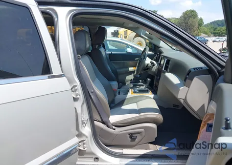 2010 Jeep Grand Cherokee Limited z USA, uszkodzony, nr VIN 1J4RR5GT9AC133912